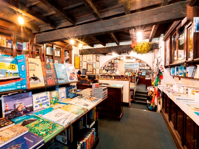 La Libreria del Mare opening hours